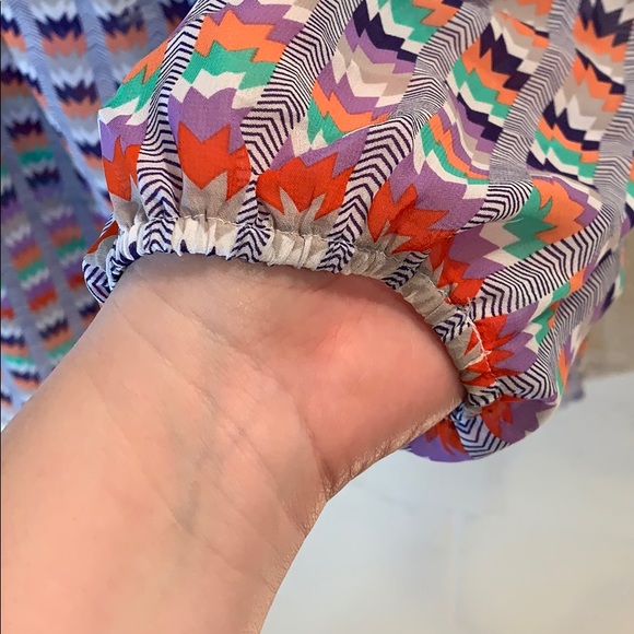 GAP : Graphic Print Blouse - Picture 5 of 7